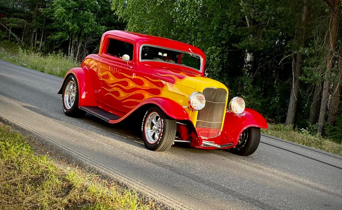 Red and yellow flame Ford '32 Coupe Hot Rod.