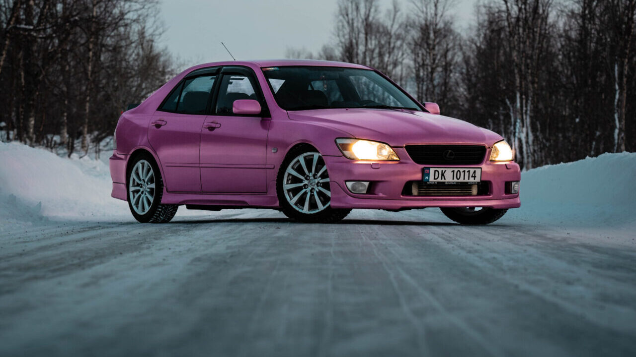 Pink drifting-inspired Lexus IS / Toyota Altezza.