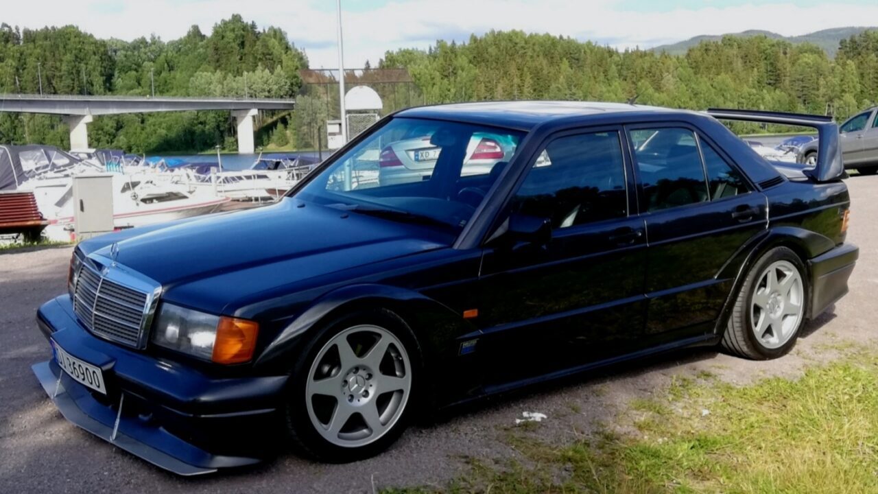 Black Mercedes-Benz 190E 2.5 Evo II