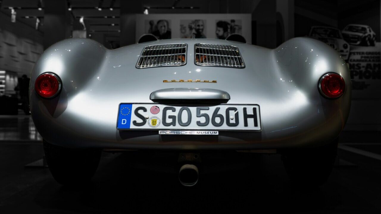 Porsche 550 Spyder rear.