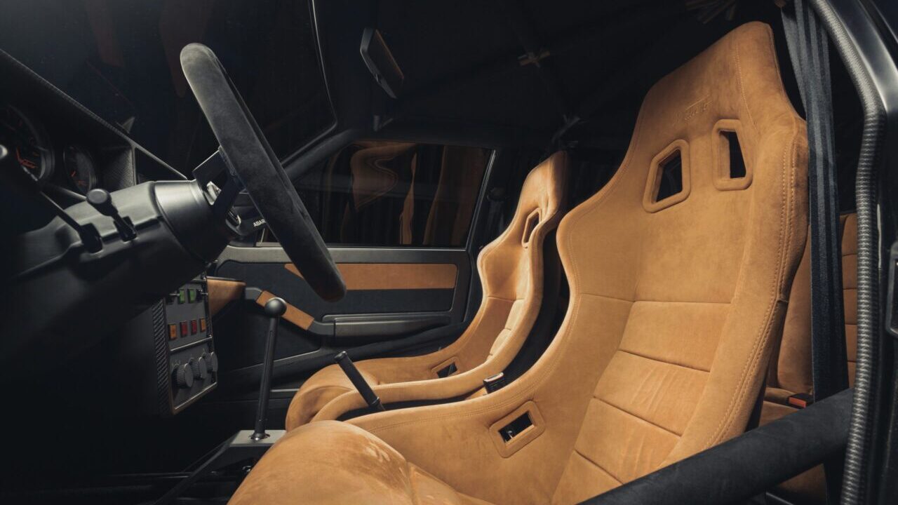 Maturo Stradale interior