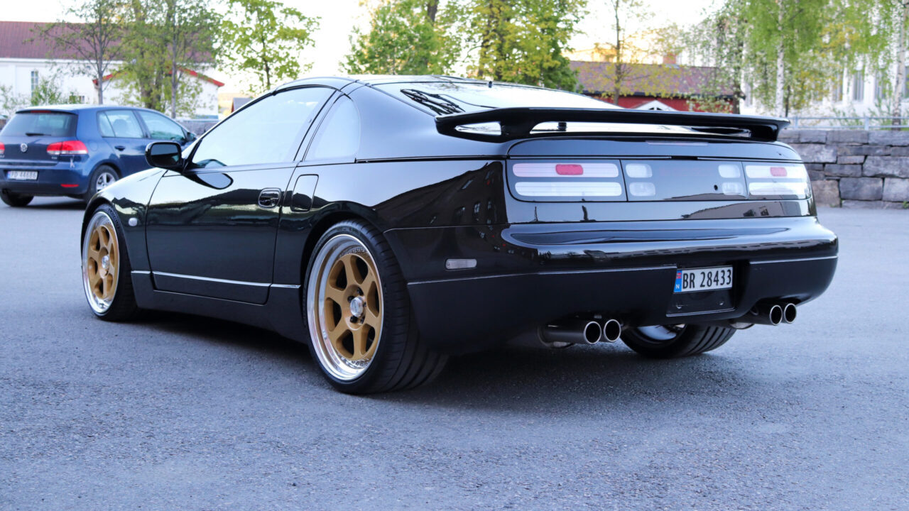 Modified Nissan 300ZX.